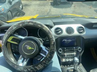2017 Ford Mustang EcoBoost Premium - Interior Full Dashboard Image